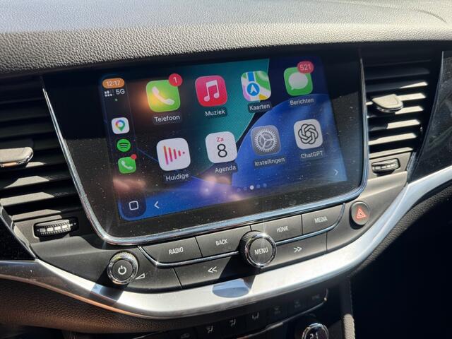 Opel ASTRA 1.4 INNOVATION / Camera / PDC / Apple Carplay / PArkeerhulp / Trekhaak / Cruise control / Boekjes en historie aanwezig.