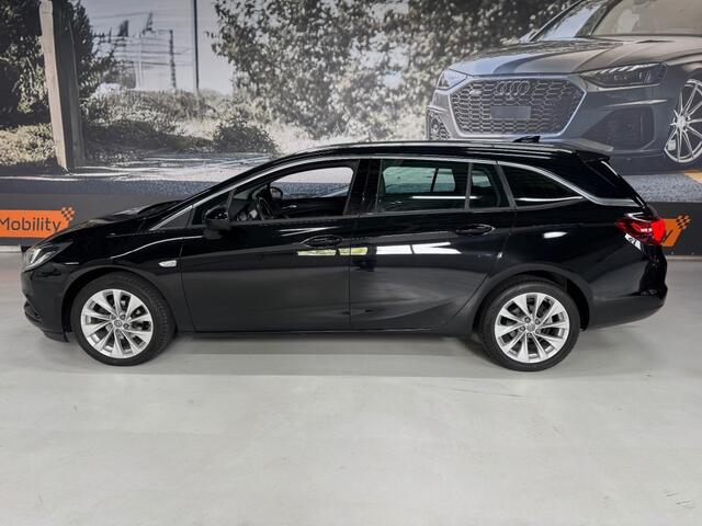 Opel ASTRA 1.4 INNOVATION / Camera / PDC / Apple Carplay / PArkeerhulp / Trekhaak / Cruise control / Boekjes en historie aanwezig.
