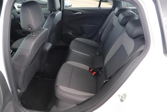 Opel ASTRA Sports Tourer 1.2 Design & Tech 110PK Navigatie Achteruitrijcamera Carplay Android LMV Climate & Cruise Control
