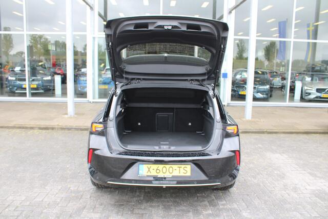 Opel ASTRA 1.2 GS Line | Camera | Apple/android carplay | Climate | Cruise Control | 17" lichtmetaal |