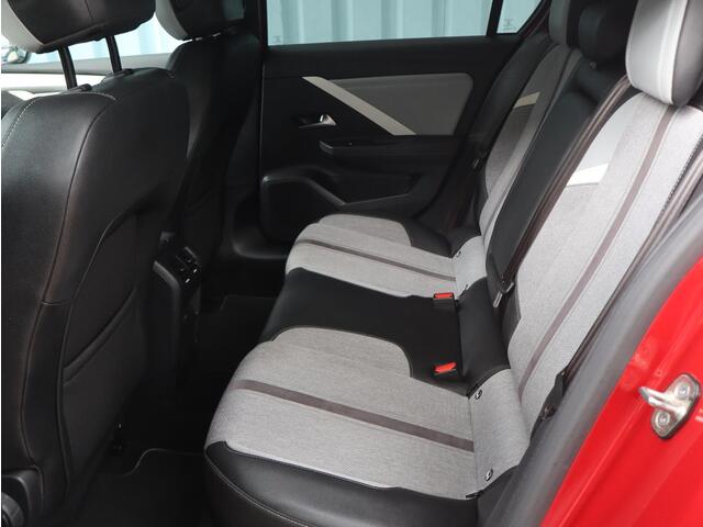 Opel ASTRA Business Elegance 1.2 Turbo 130pk | NAVI | TREKHAAK | CLIMA | CAMERA | STOELVERW. |