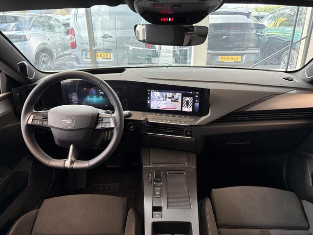 Opel ASTRA Sports Tourer 1.6 Turbo Plug In Hybrid Ultimate | Apple Carplay/Android Auto | 18 inch velgen | Camera