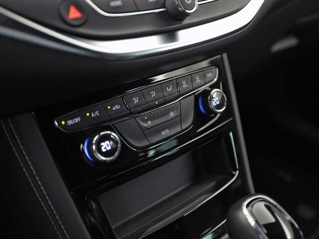 Opel ASTRA Sports Tourer 1.4 Ultimate 145Pk Automaat (VIRTUAL COCKPIT, APPLE CARPLAY, GROOT NAVI, LEDER/ALCANTARA, CAMERA, SPORTSTOELEN, GETINT GLAS, ZWART HEMEL, ADAPTIVE CRUISE, NIEUWSTAAT)