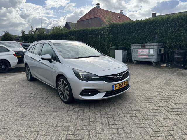 Opel ASTRA Sports Tourer 1.5 CDTI Edition | Clima | Navi | Trekhaak | 18 inch lmv | Camera | Privacy glas |