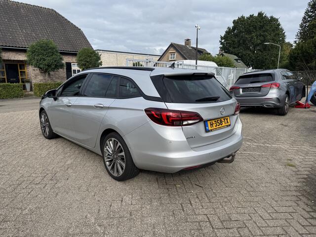 Opel ASTRA Sports Tourer 1.5 CDTI Edition | Clima | Navi | Trekhaak | 18 inch lmv | Camera | Privacy glas |