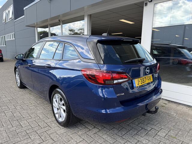 Opel ASTRA Sports Tourer 1.2 Edition
