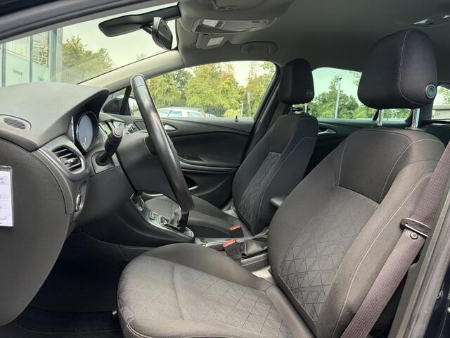Opel ASTRA Sports Tourer 1.4 Turbo 120 Jaar Edition ?150pk?Carplay?Navi?Trekhaak?Pdc V+A?Clima?Cruise?6 Bak?Lm velgen?N.A.P?Apk tot 02-2028