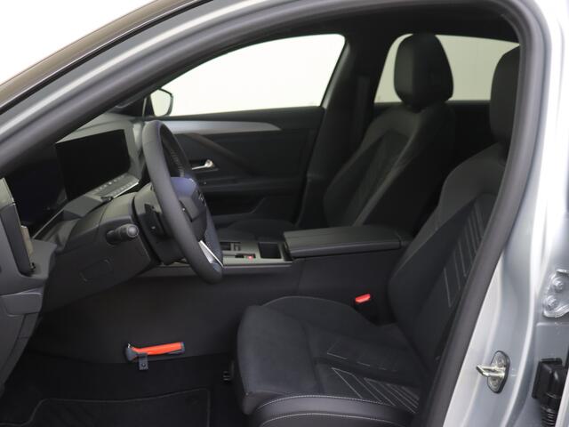Opel ASTRA 1.6 Turbo Plug In Hybrid Ultimate NRM DEMO