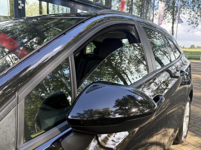 Opel ASTRA Sports Tourer 1.2 Edition | Navigatie via Apple Carplay | Climate Control | Cruise Control | Trekhaak