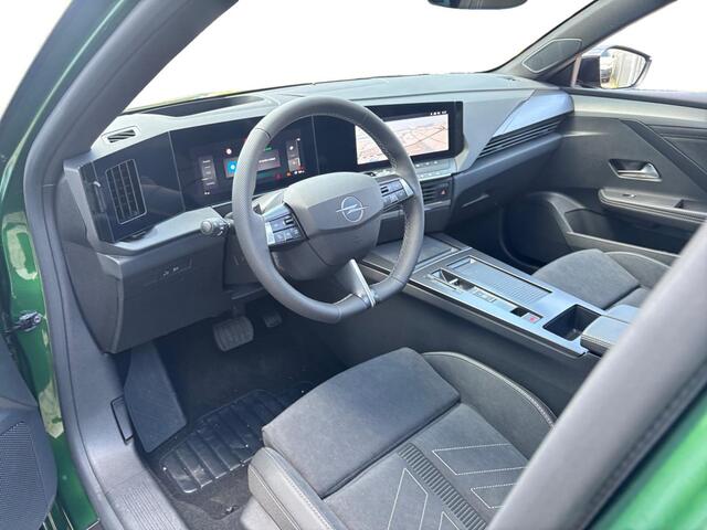 Opel ASTRA Electric ST Ultimate EV 58kWh 156pk | SCHUIF/KANTELDAK | HEAD-UP | STOEL + STUURVERW. | CAMERA | ELEKTR. STOELEN |