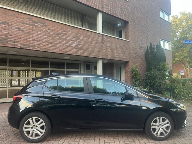 Opel ASTRA 1.0 Online Ed. Clima Parkeersensor Camera Nap