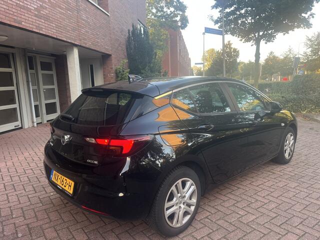 Opel ASTRA 1.0 Online Ed. Clima Parkeersensor Camera Nap