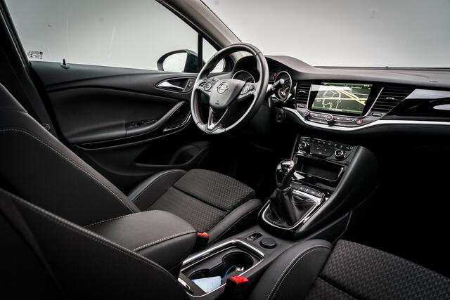 Opel ASTRA 1.6 200 PK Turbo Business Executive | Unieke Ned Auto | 65 DKM | Schuif/kanteldak | | Clima | PDC V/A | DAB Audio | Comfortstoel(en) | Lmv 16"| Led D |