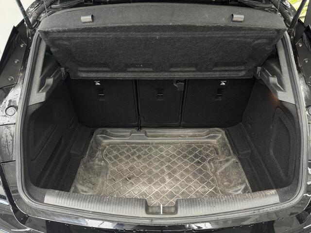 Opel ASTRA 1.4 Turbo Innovation | Trekhaak | Stoelverwarming | Camera | Navigatie |