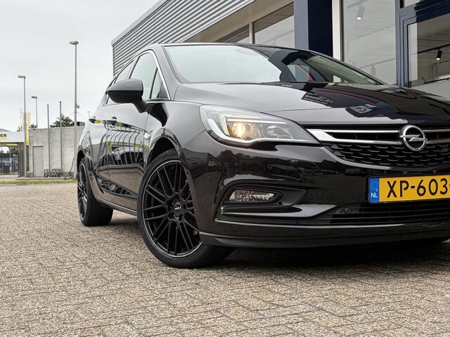 Opel ASTRA 1.6 Turbo Business Executive / Automaat / 200 PK / NL-Auto / Schuif-Kanteldak / Vol-Leder / Elektr.-Stoelen met Geheugen en Massagefunctie / Stuur & Stoelverwarming / Stoelverkoeling / Adaptieve Cruise-Control / Afneembare-Trekhaak / Apple-Carplay & Android-Auto / Keyless / DAB Radio-Bluetooth / Navi / PDC met Camera / 18'' LMV / All-Season / ENZ.