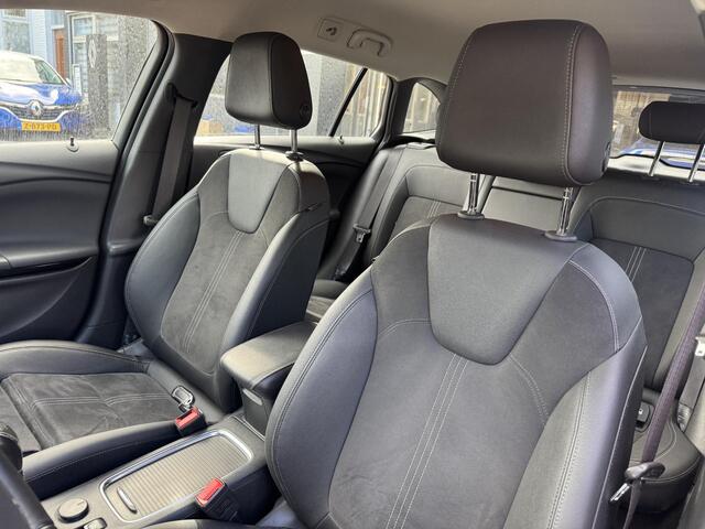 Opel ASTRA Sports Tourer 1.2 Elegance