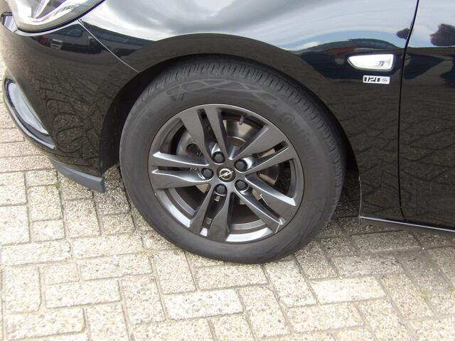 Opel ASTRA 1.0 Turbo 120 Jaar Edition