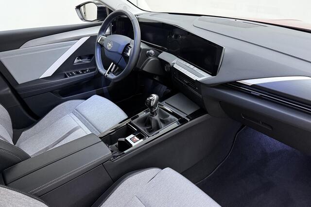 Opel ASTRA 1.2 Business Elegance 130pk | Navigatie | Climate Control | Stoel-Stuur-Voorruitverwarming | LED Verlichting | Camera | AGR Comfortstoel | Apple Carplay - Android Auto