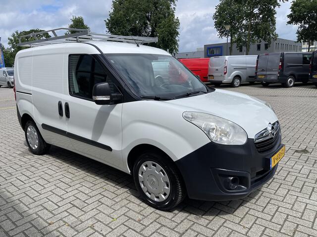 Opel COMBO 1.3 CDTi L1H1 Edition / vaste prijs rijklaar ¤ 9950 ex btw / euro 6 diesel / airco / nieuw imperial met looprol / airco / lease vanaf ¤ 183