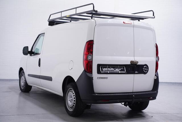 Opel COMBO 1.6 CDTi 105 pk L2H1 Edition va 169,- p/mnd Airco, Cruise Control, Trekhaak, Imperiaal, NAP, 2-Zits