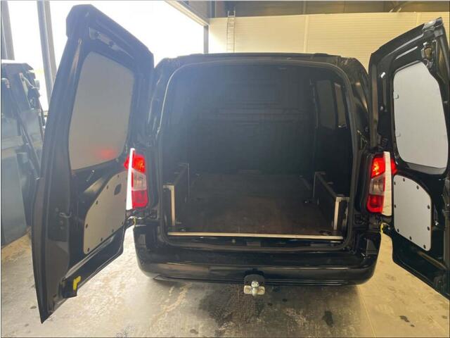Opel COMBO 130pk L1 Edition Automaat Airco Navigatie Trekhaak