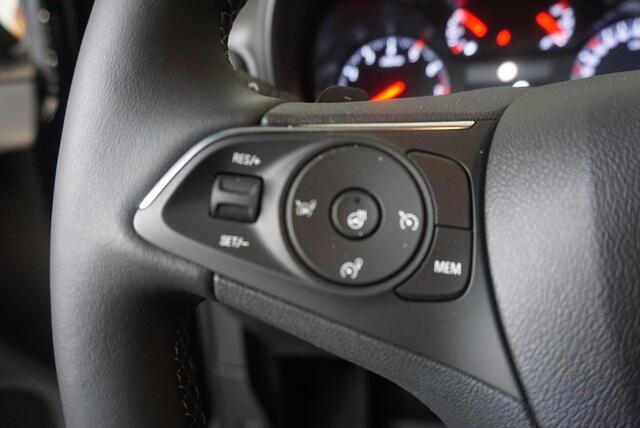 Opel COMBO 130pk L1 Edition Automaat Airco Navigatie Trekhaak