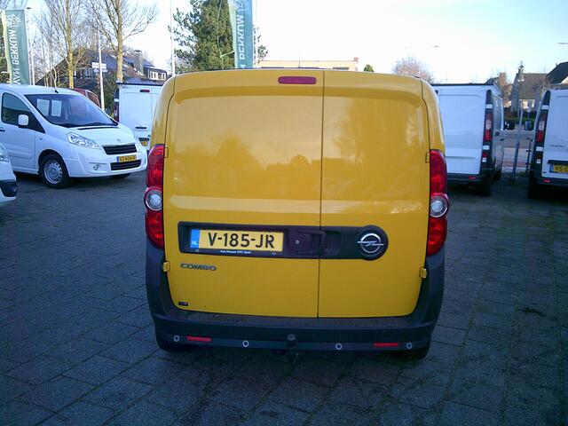 Opel COMBO 1.3 CDTi L1H1 Sport VOORZIEN VAN AIRCO+CRUISE+TREKHAAK! EURO 6 !