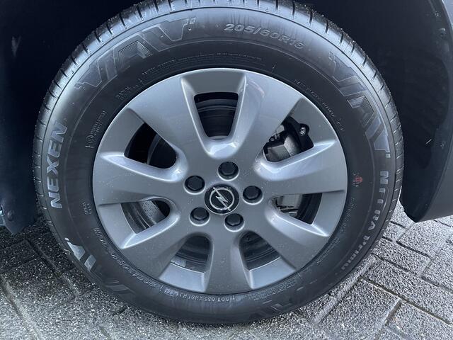 Opel COMBO 110pk L1 (Camera- Navigatie via APP - Parkeersensoren - Lichtmetalen velgen - Airco - Cruise Controle)