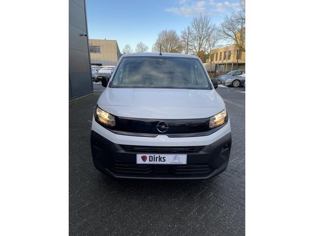 Opel COMBO 110pk L1 (Camera- Navigatie via APP - Parkeersensoren - Lichtmetalen velgen - Airco - Cruise Controle)Meerdere op voorraad