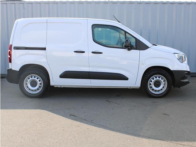 Opel COMBO Electric 136 L1 50kWh Camera / Clima/ Stuur+stoelverwarming
