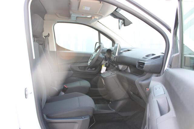 Opel COMBO Electric 136 L1 50kWh Camera / Clima/ Stuur+stoelverwarming