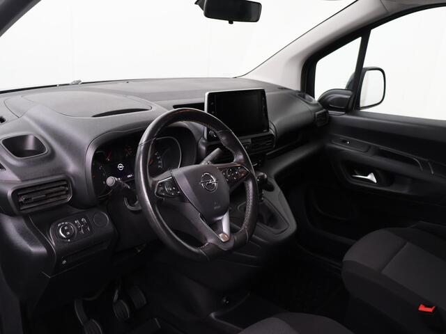 Opel COMBO 1.2 Turbo L1H1 Innovation | 110 PK | Trekhaak | Achteruitrijcamera | Climate control |