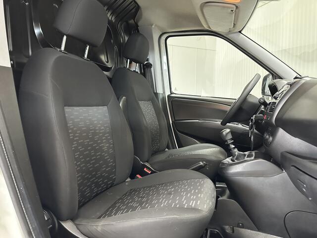 Opel COMBO 1.6 CDTi L2H1 Edition /Zij-schuifdeur rechts! /Airco /Cruise /Elek. pakket /C.V. afstand /Bluetooth /AUX&USB /Armsteun /PDC.