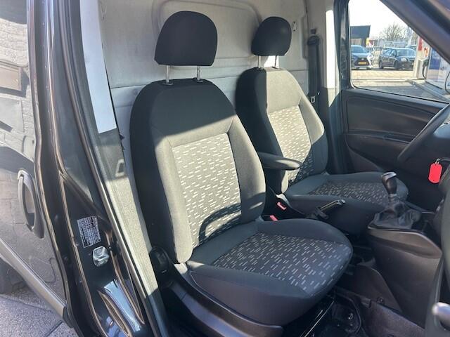 Opel COMBO 1.3 CDTi L1H1 Edition AIRCO I MULTIMEDIA I BETIMMERING LAADRUIMTE I 1e EIGENAAR