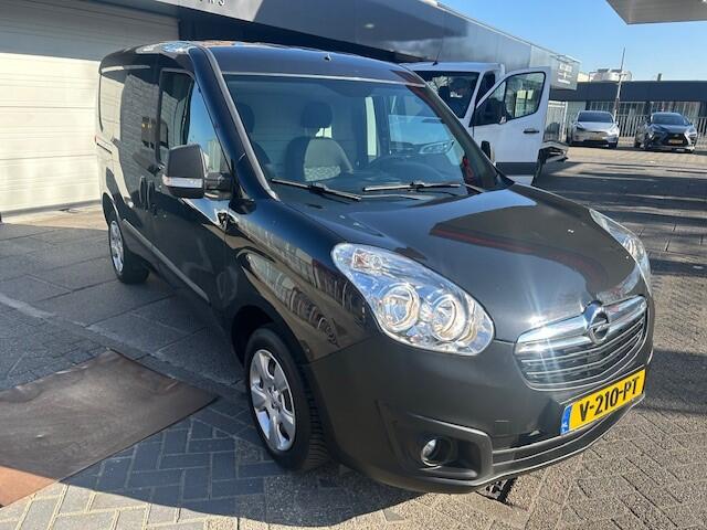 Opel COMBO 1.3 CDTi L1H1 Edition AIRCO I MULTIMEDIA I BETIMMERING LAADRUIMTE I 1e EIGENAAR