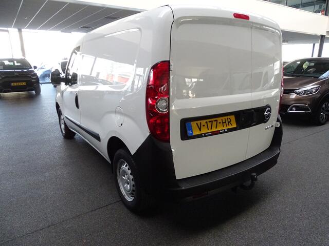 Opel COMBO 1.3 CDTi L1H1 Edition Trekhaak, Airco, Betonplex, El Ramen.