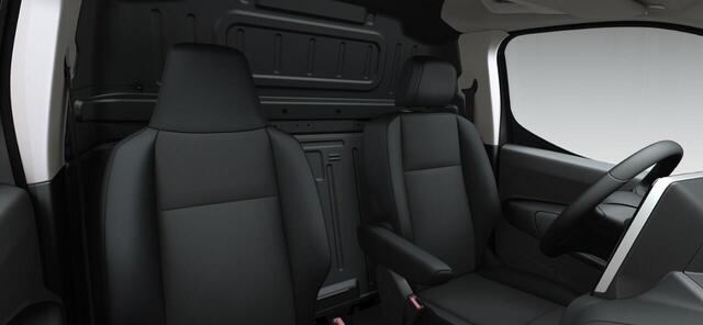 Opel COMBO Combo-e L1 50 kWh 136 PK | Houten afwerking laadruimte | Exterieur Pakket | NAVI | Carplay | Parkeersensoren achter | Achteruitrijcamera | Licht- en regensensor | Trekhaak voorbereiding | Reservewiel | van ¤36.758 voor ¤26.750 ex. BTW rijklaar