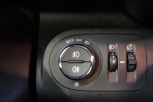 Opel COMBO 1.5D L2H1 Edition Automaat Airco Camera Navigatie Parkeersensoren Line assist