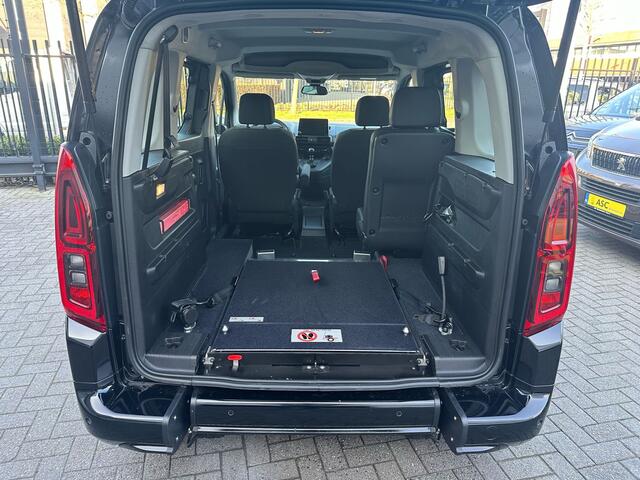 Opel COMBO Rolstoelauto 3+1 - Rolstoelvervoer - Zeer Luxe Uitvoering ! - 1 Eigenaar - 2021