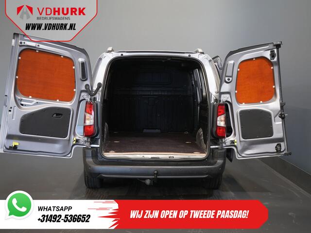 Opel COMBO 1.5D 130 pk Aut. L2 BPM VRIJ! Carplay/ Sidebars/ Roofrails/ LMV/ Cruise/ PDC/ Trekhaak