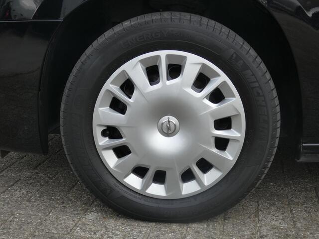 Opel COMBO 1.5D L2H1 Edition | NAVIGATIE | ACHTERUITRIJCAMERA |