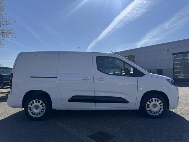Opel COMBO L2 1.5 BlueHDi 130 PK 8AT | GEEN BPM | 8-traps automaat | Climate control | Keyless entry | Exterieur Pakket | Bestuurdersstoel comfort met armsteun | Multimedia | Apple Carplay | Anrdroid Auto| Draadloze telefoonlader | DAB+ | Achteruitrijcamera | Parkee