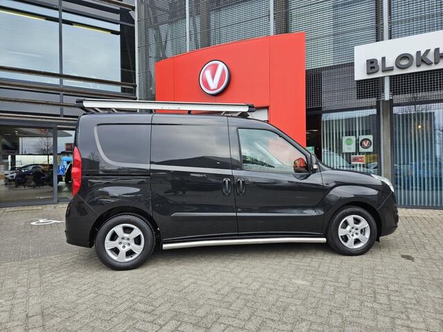 Opel COMBO 1.6 CDTi 105pk L1H1 Sport | Airco | trekhaak | Imperial | Inbouw