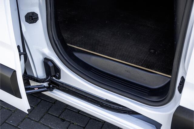 Opel COMBO 1.5D L1H1 | Cruise | PDC Achter | Retro Multimedia Design | Airco | Euro 6
