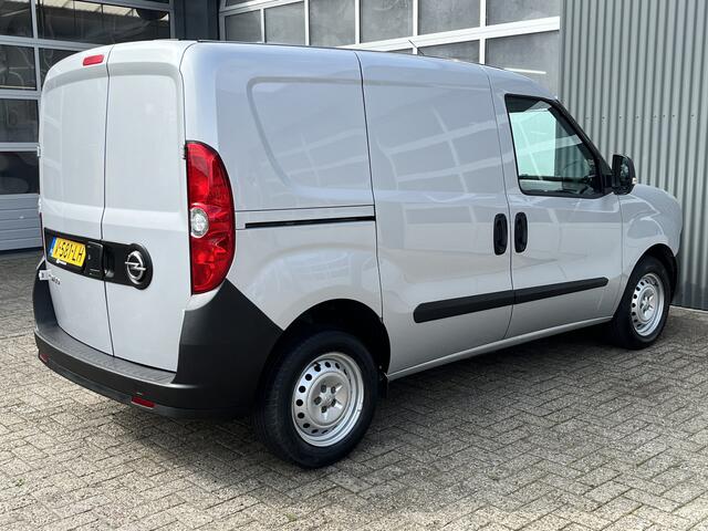 Opel COMBO 1.3 CDTi L1H1 Airco Kastinrichting Stuurwielbediening 1e eigenaar Euro 6 Bpm vrij voor particulier gebruik!!
