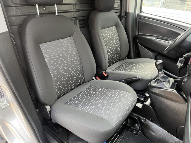 Opel COMBO 1.3 CDTi L1H1 Airco Kastinrichting Stuurwielbediening 1e eigenaar Euro 6 Bpm vrij voor particulier gebruik!!