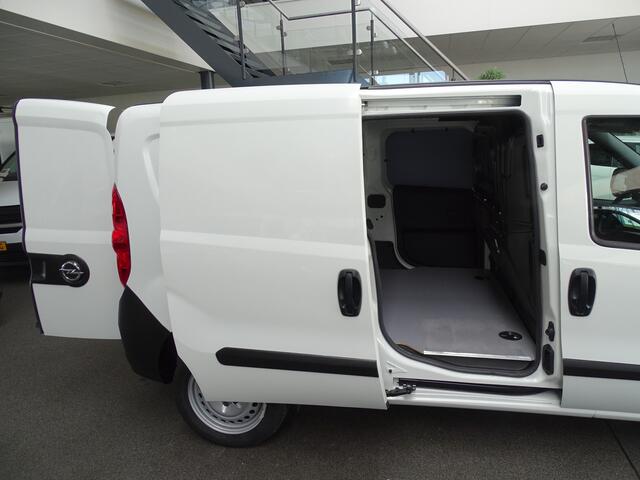 Opel COMBO 1.3 CDTi L2H1 Executive, Maxi, Airco, Cruise, PDC, Navi, Betonplex, Etc.