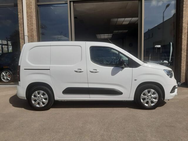Opel COMBO Combo-e Enjoy Edition 50 kWh WLTP 275Km Airco Cruise control Camera