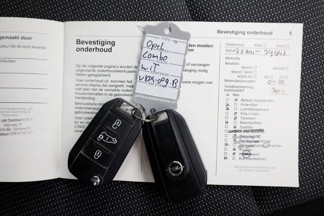 Opel COMBO 1.5D 130pk L2H1 Innovation Navi/Camera 01-2020