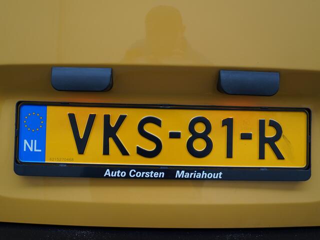 Opel COMBO 1.5CDTI 10x Op voorraad! 3-Persoons Airco Cruise Control Bluetooth Elektr.ramen Elektr.spiegels+Verwarmd Centr.Vergr+ab. L1H1 Edition Schuifdeur Betonplex vloer Lat om Lat betimmering Origin. NLse auto, van binnen en buiten een Keurige Combo!